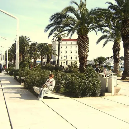 Mv Apartament Split