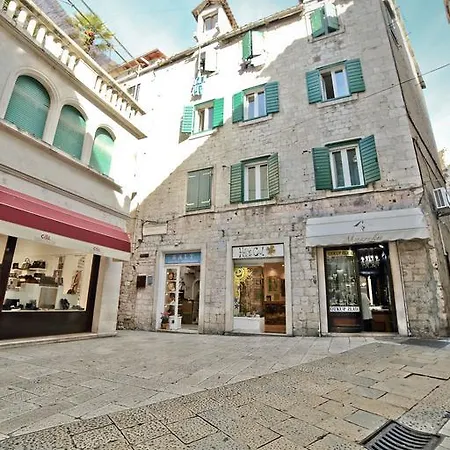 Apartament Mv