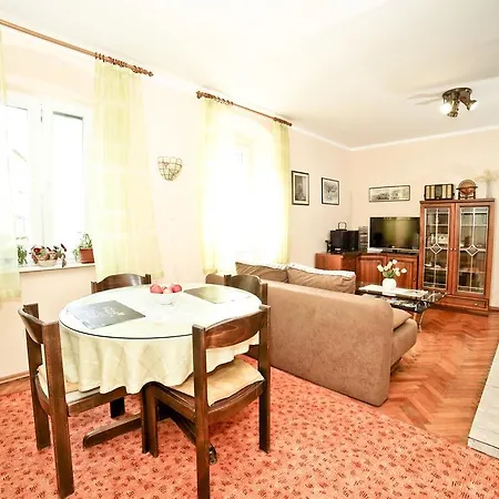 Mv Apartament